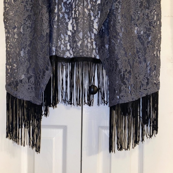 Lularoe size large lot lace kimono cardigan with fringe hem - Picture 6 of 8